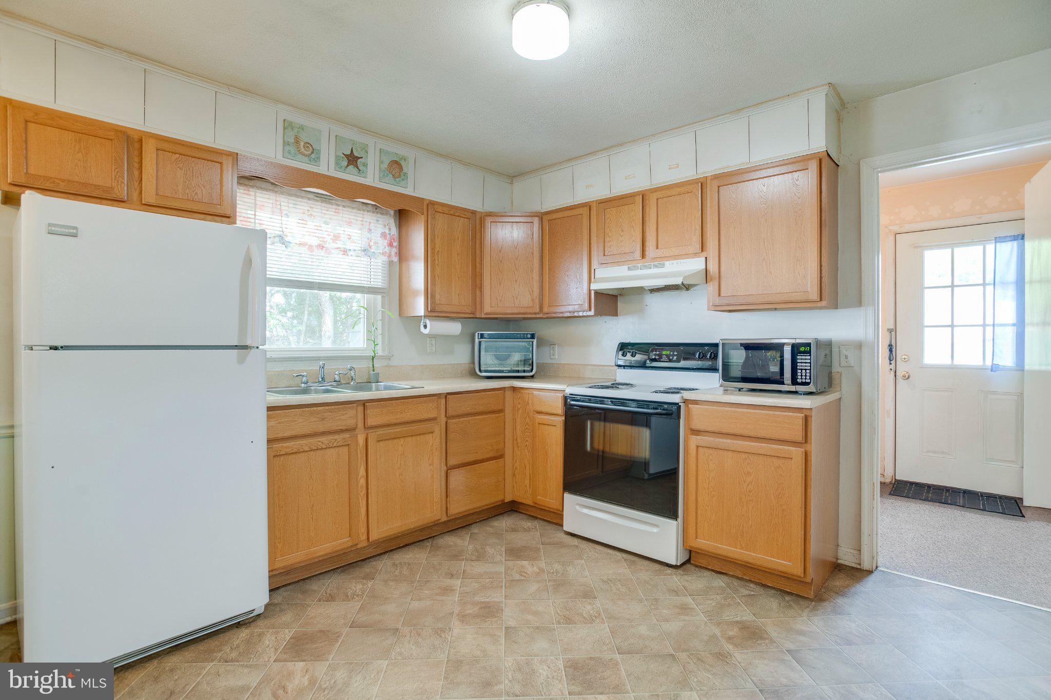 15458 BRAGGS CORNER ROAD