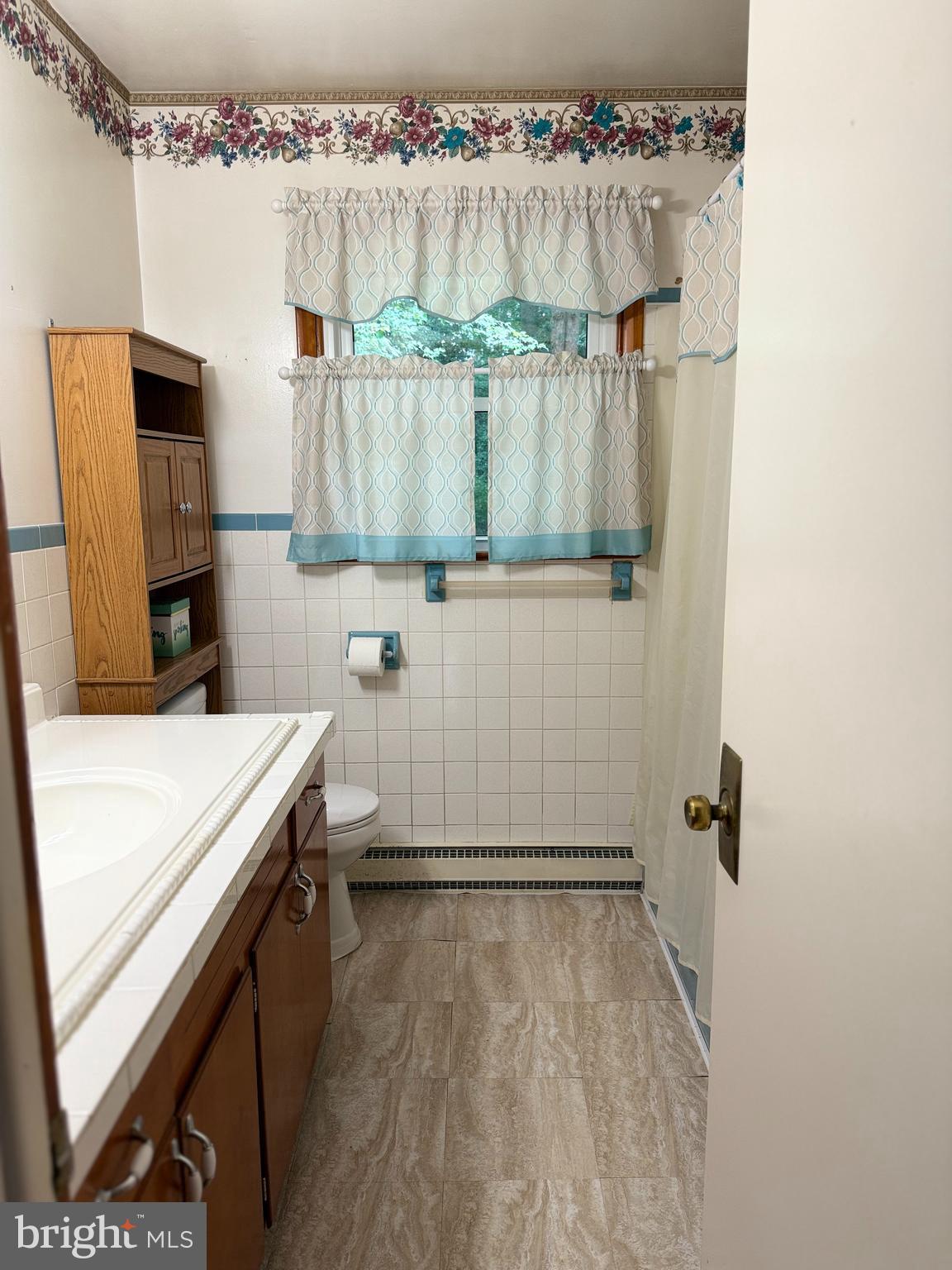 NORTHEAST HOMESITE - Residential