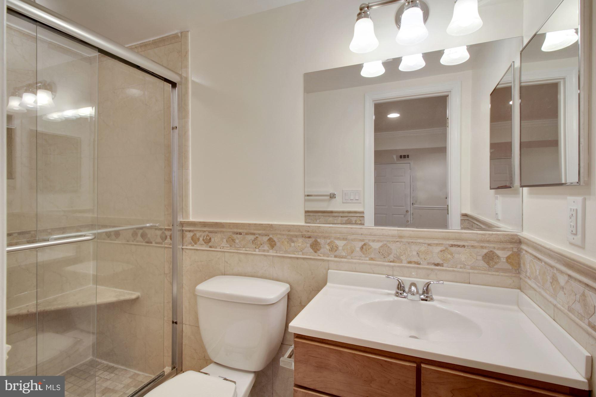 GARRETT PARK ESTATES - Residential Lease