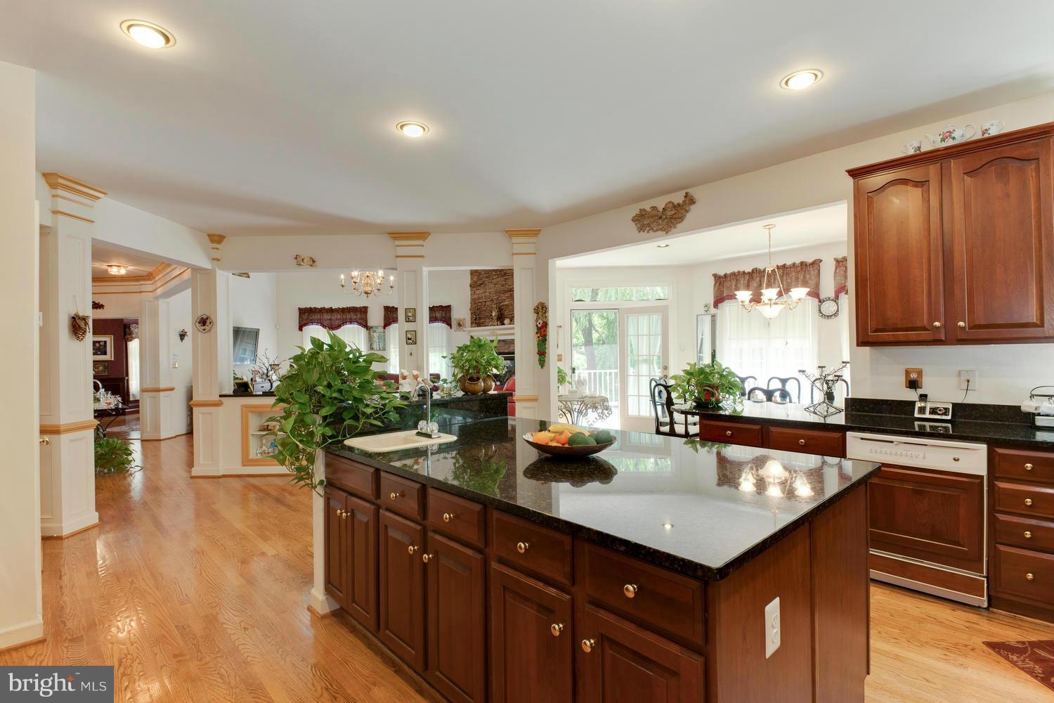 STONEY CREEK ESTATES - Residential