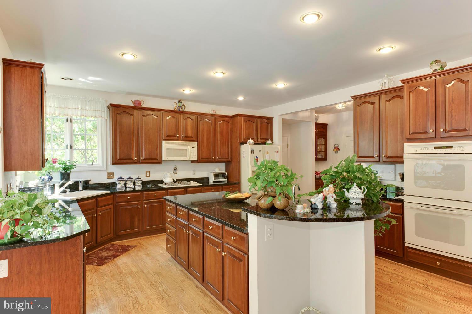 STONEY CREEK ESTATES - Residential