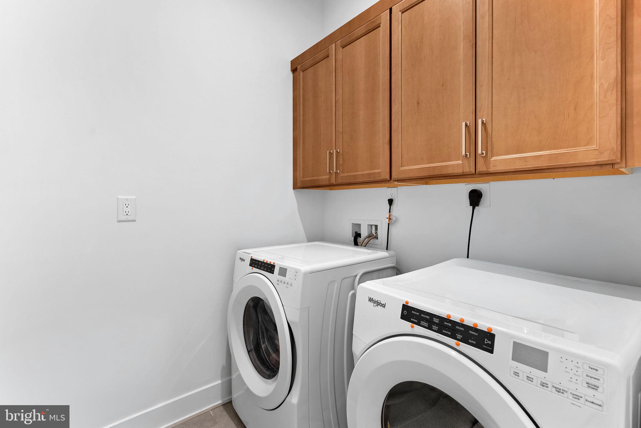 METRO WALK AT MOOREFIELD STATION - Residential