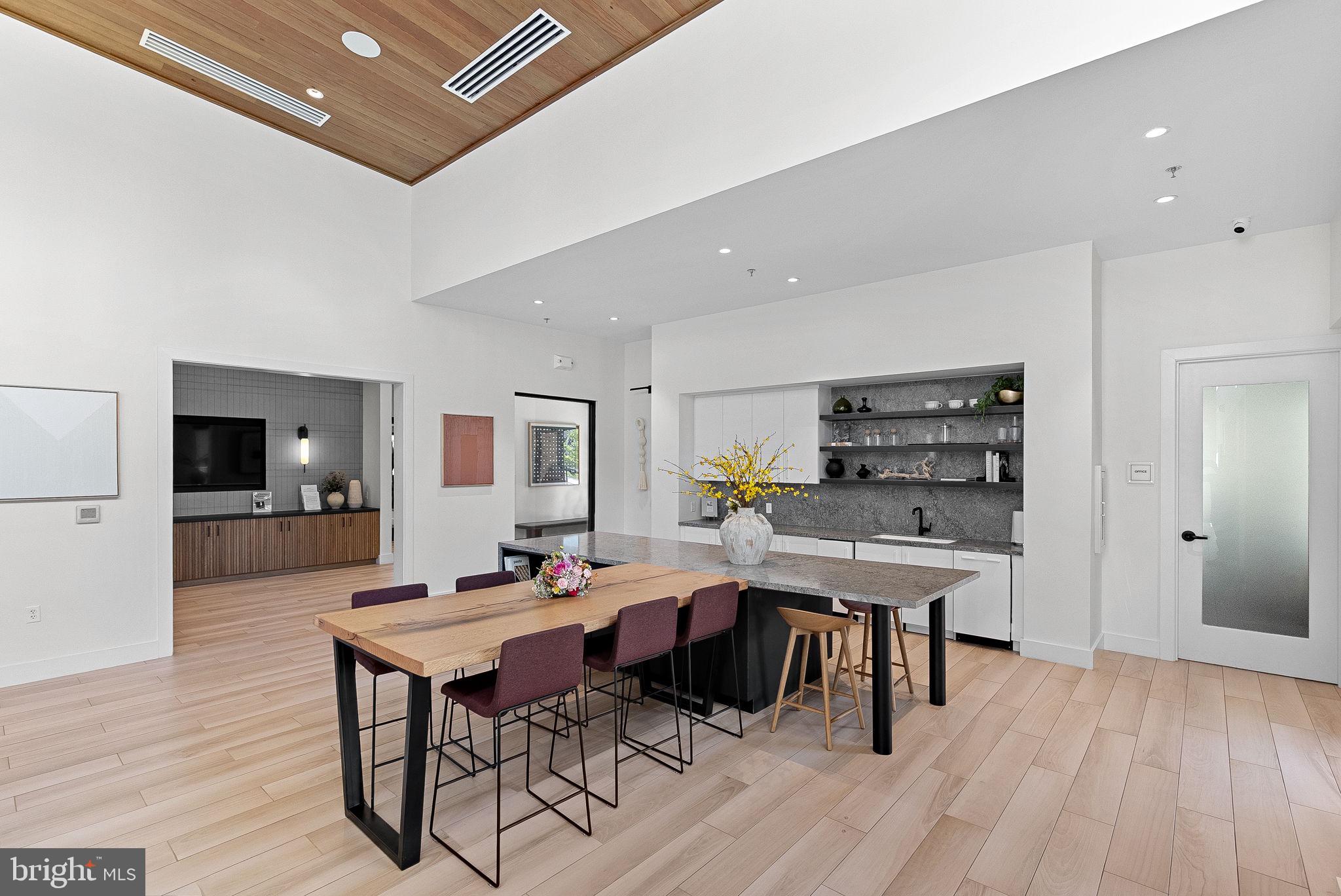 METRO WALK AT MOOREFIELD STATION - Residential