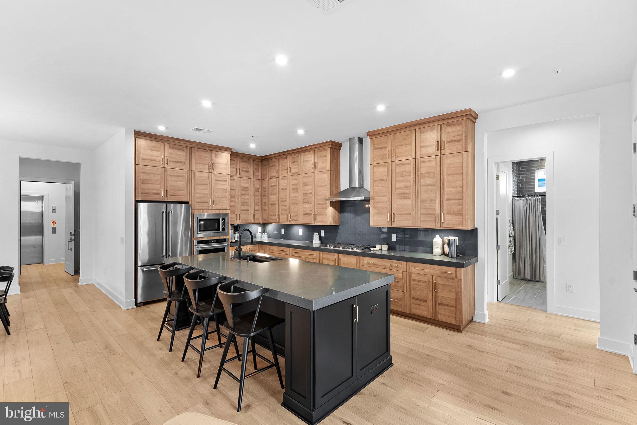 METRO WALK AT MOOREFIELD STATION - Residential