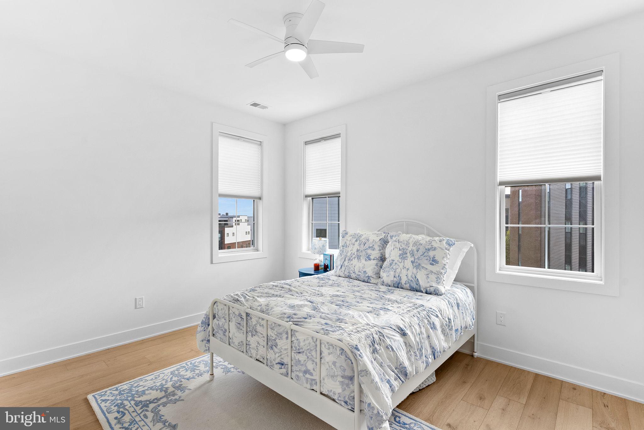 METRO WALK AT MOOREFIELD STATION - Residential