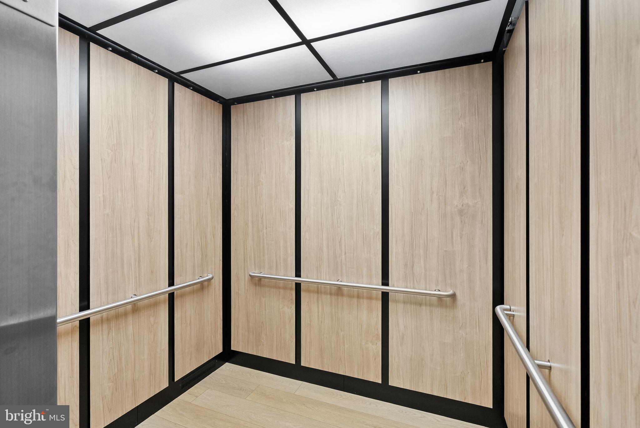 METRO WALK AT MOOREFIELD STATION - Residential