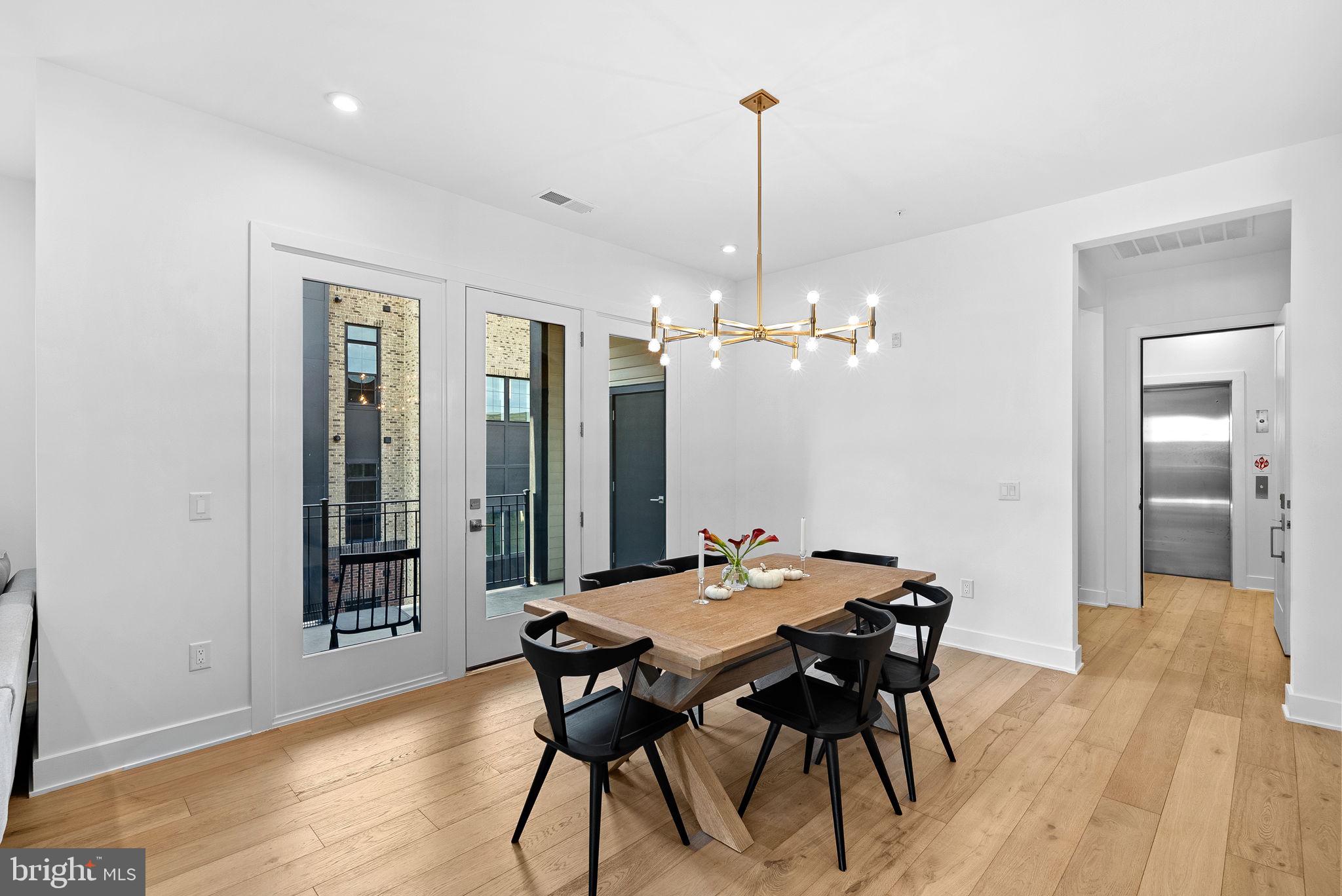 METRO WALK AT MOOREFIELD STATION - Residential