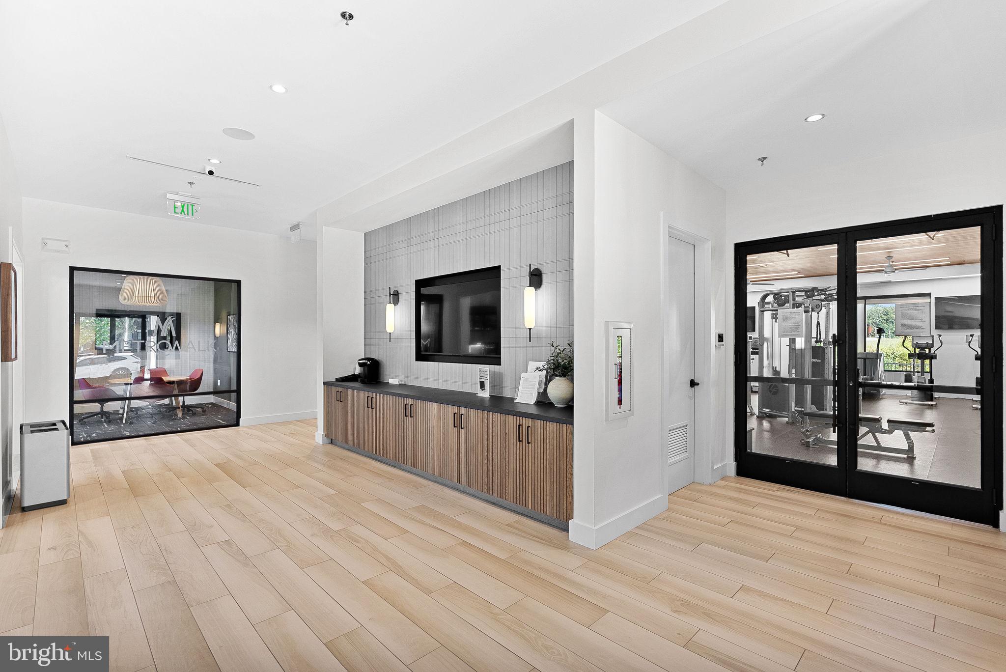 METRO WALK AT MOOREFIELD STATION - Residential