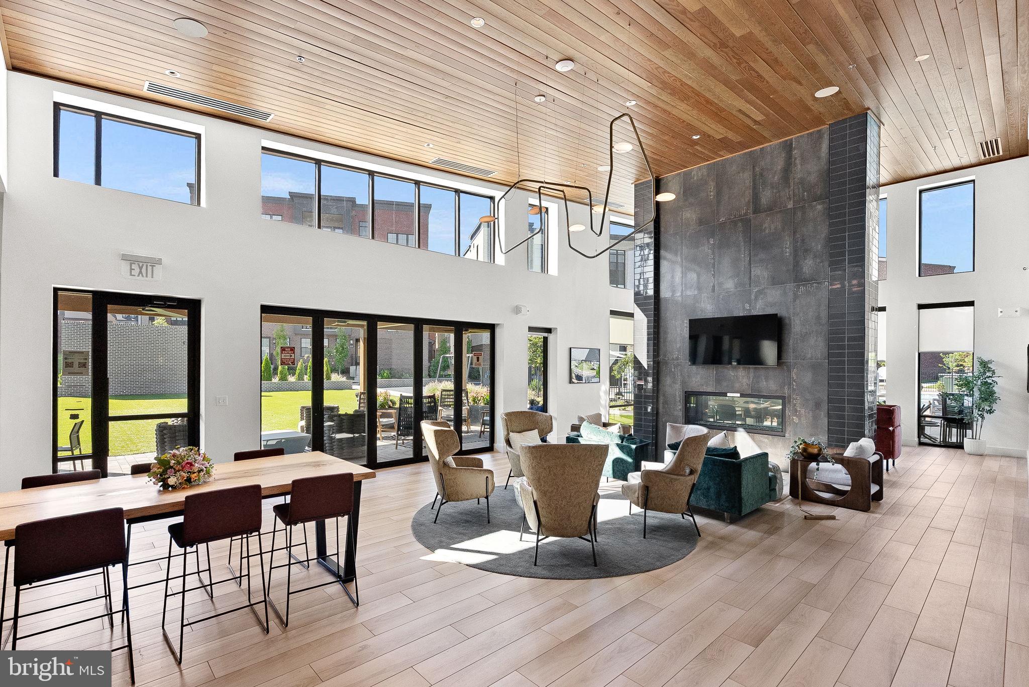 METRO WALK AT MOOREFIELD STATION - Residential