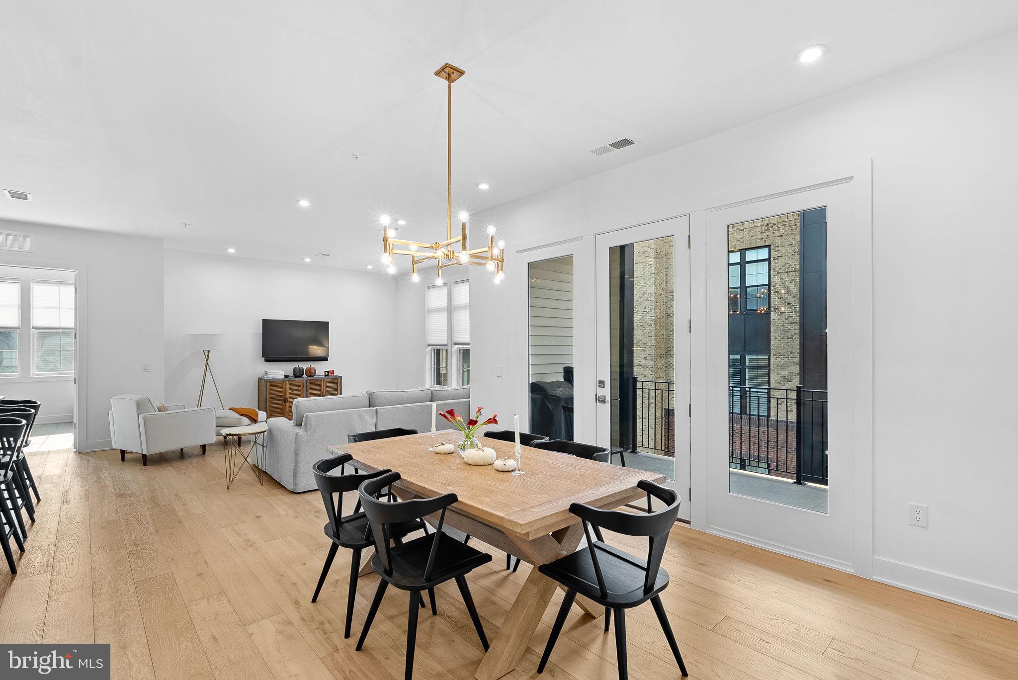 METRO WALK AT MOOREFIELD STATION - Residential