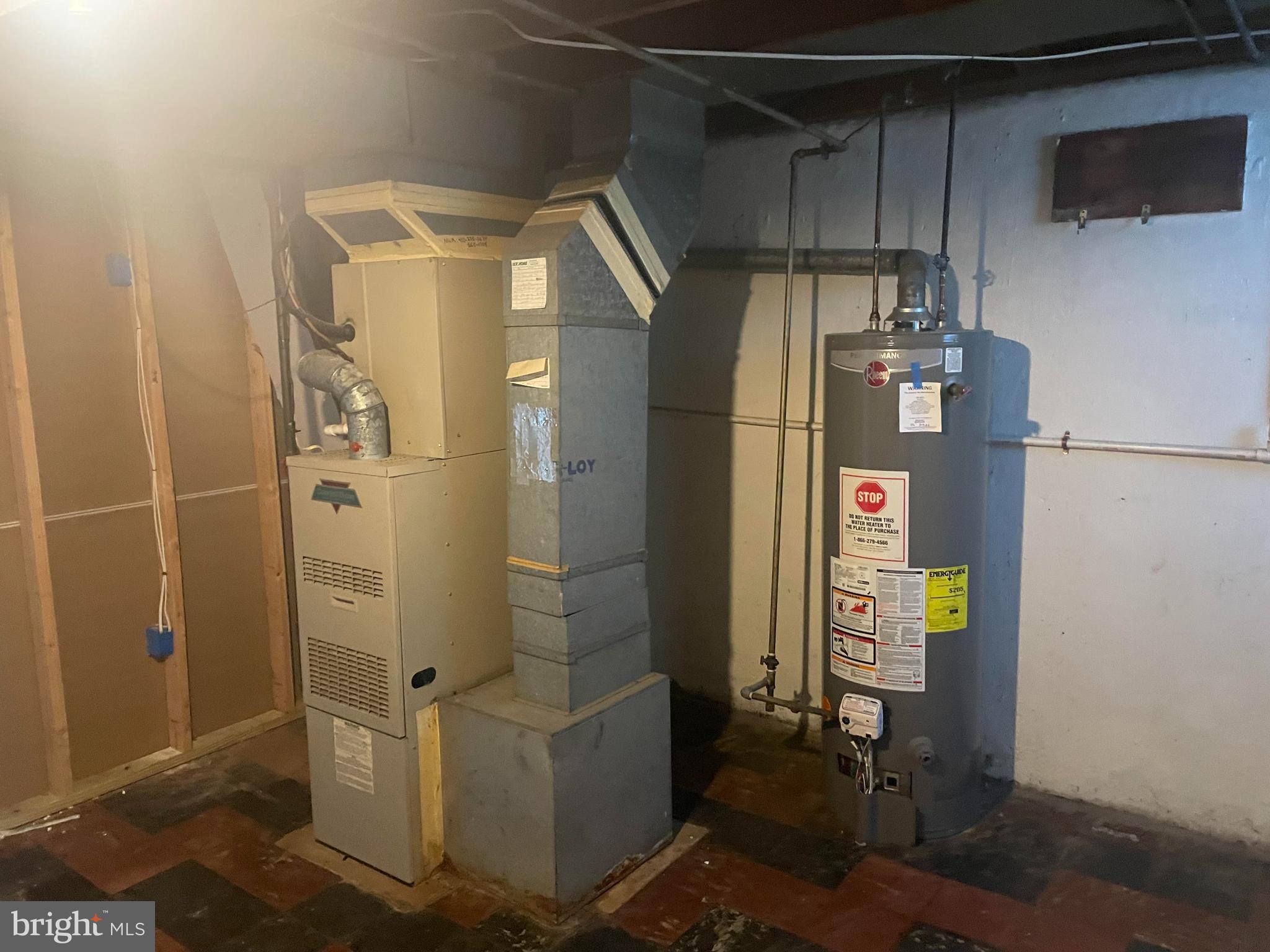 CAMERON VILLAGE - Residential