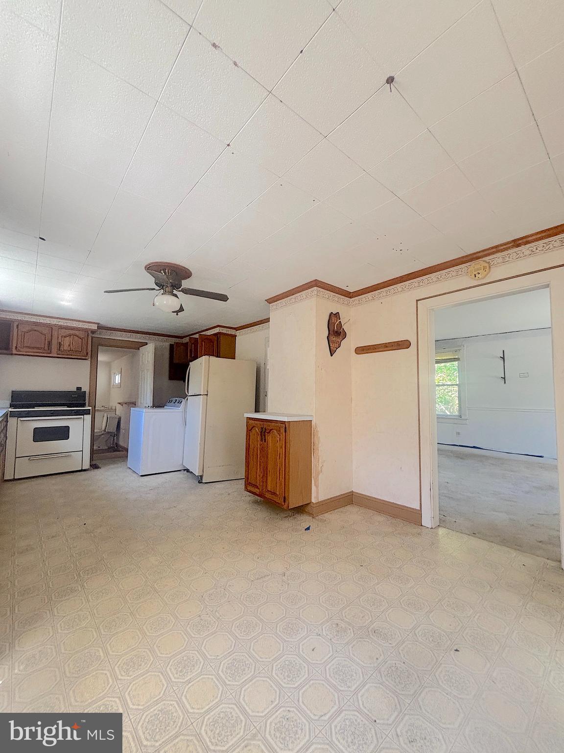 403 CHAIRVILLE ROAD