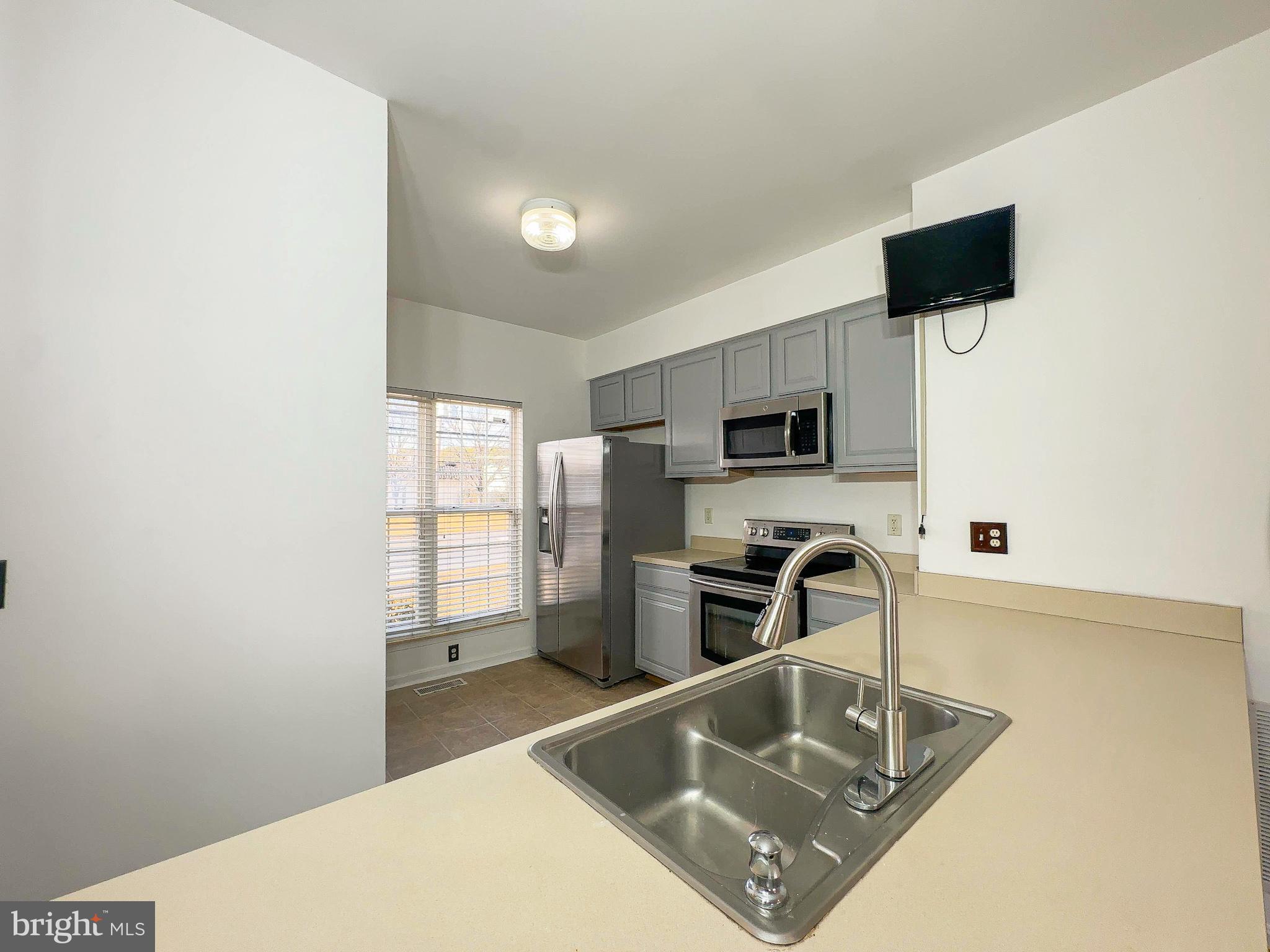 GRANDE VIEW PARK - Residential