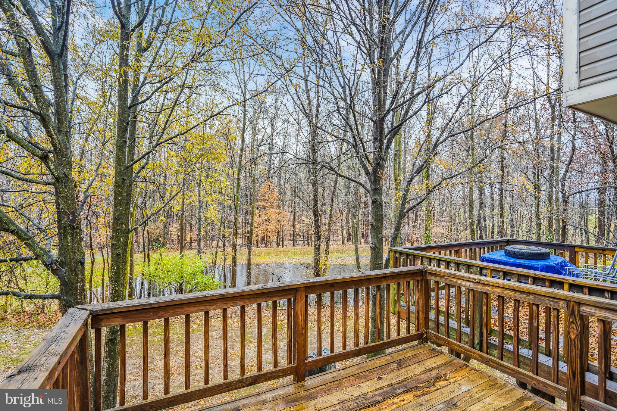 HILL OAKS CONDO PHASE 1- - Residential