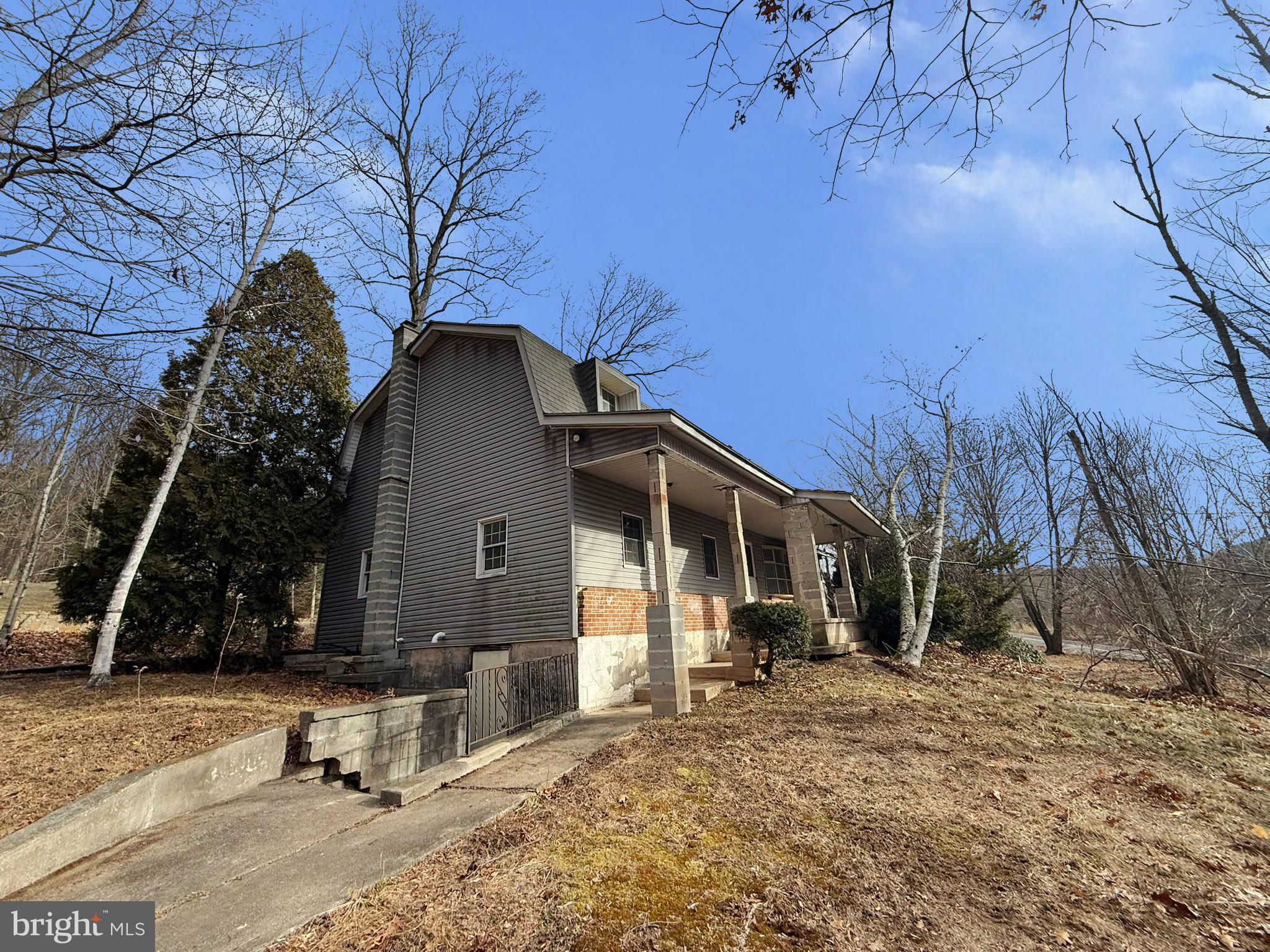 1500 POTTSVILLE STREET