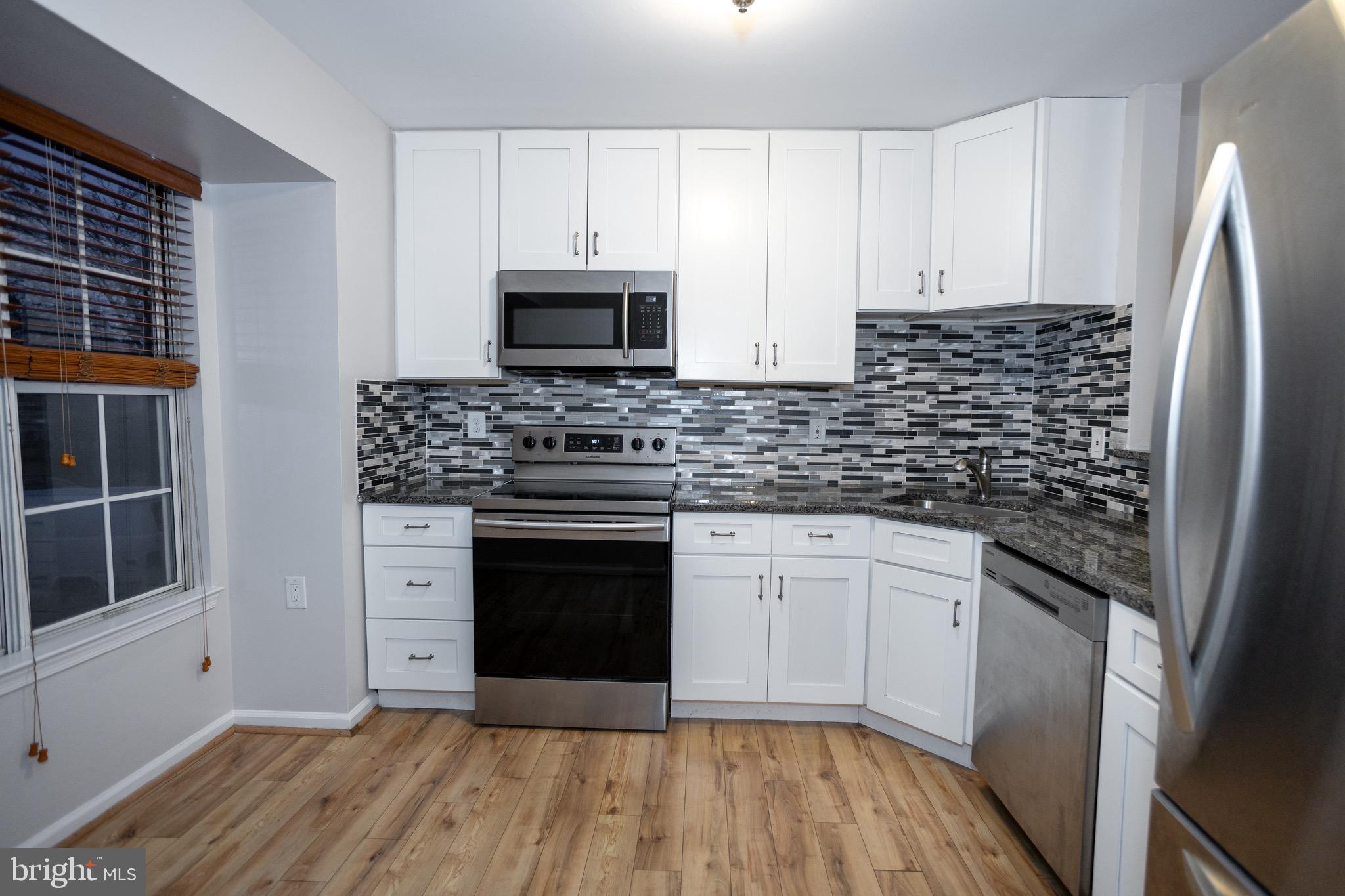 10874 STONE HILL LANE