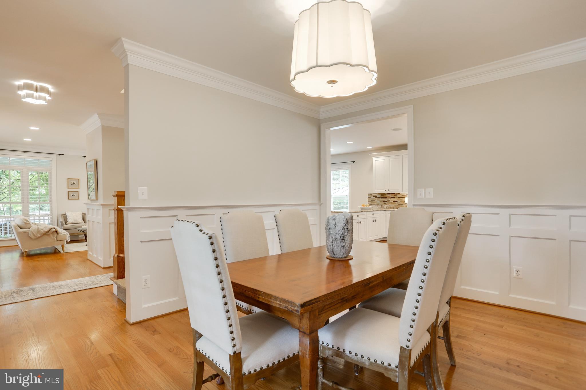 OVER LEE KNOLLS - Residential