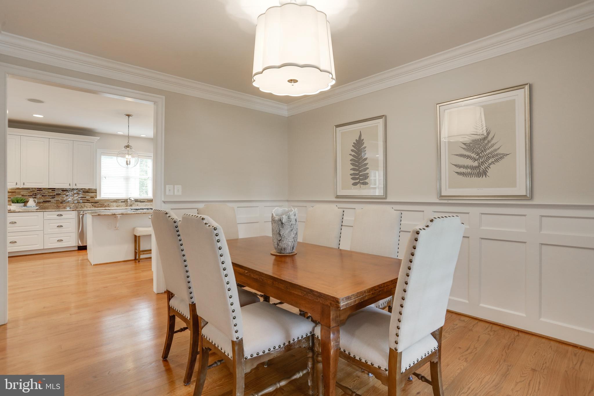 OVER LEE KNOLLS - Residential