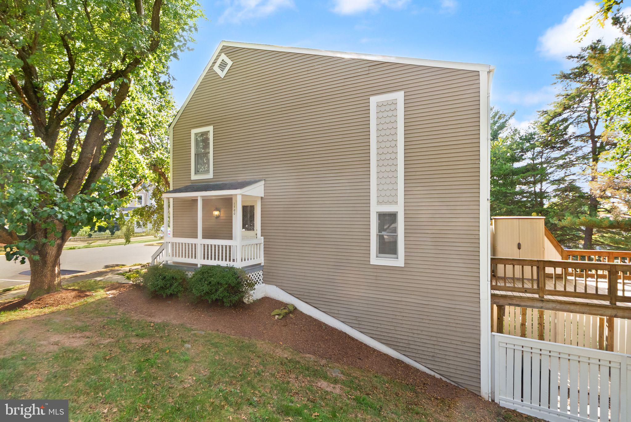 1700 QUIETREE DRIVE