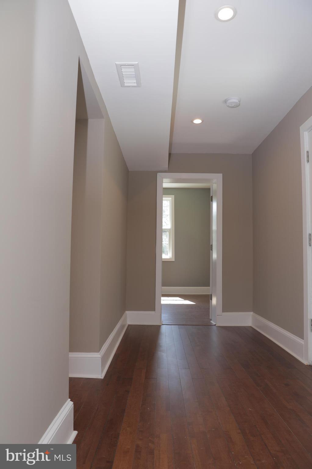 HYATTSVILLE HILLS - Residential