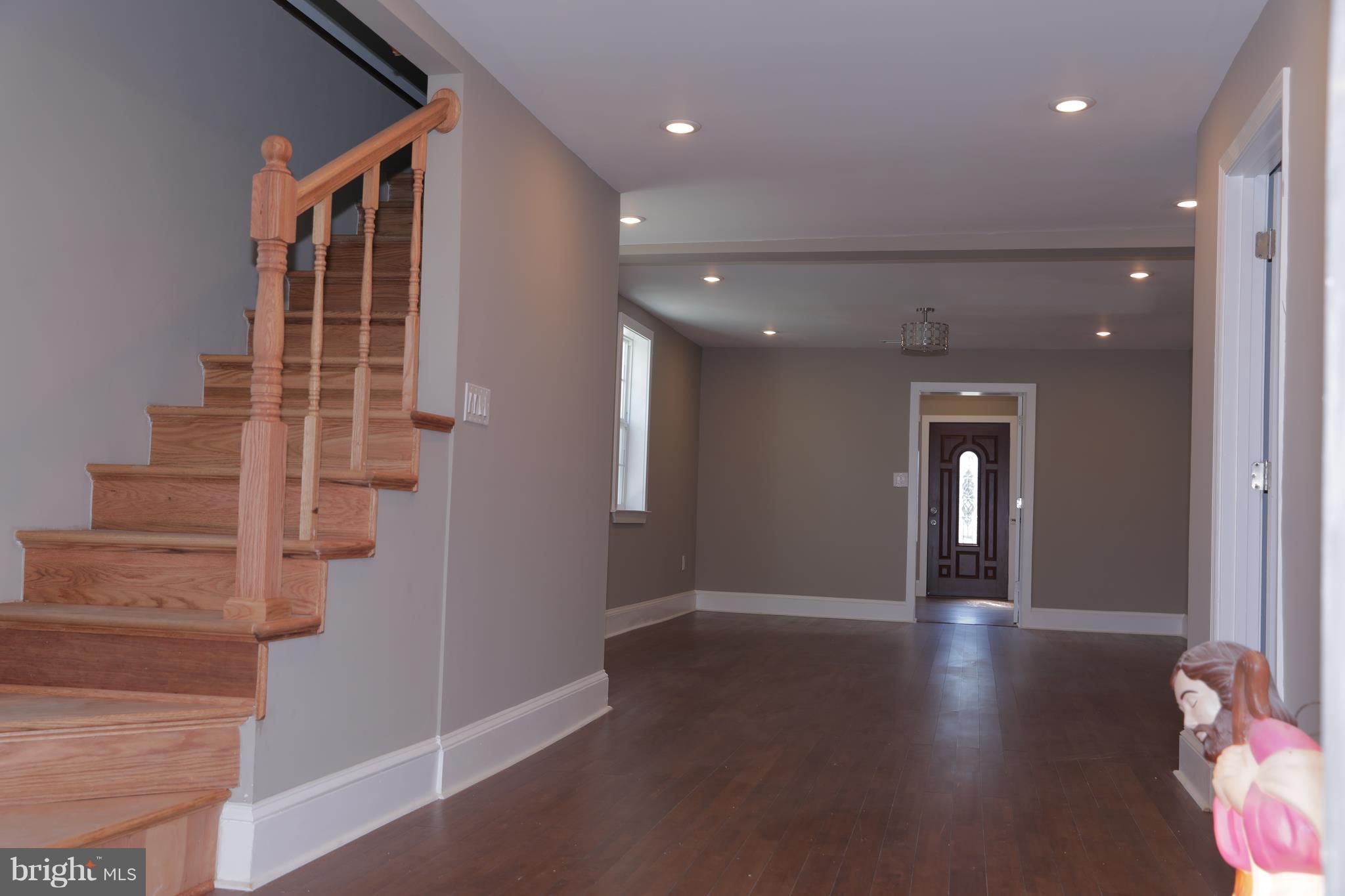 HYATTSVILLE HILLS - Residential