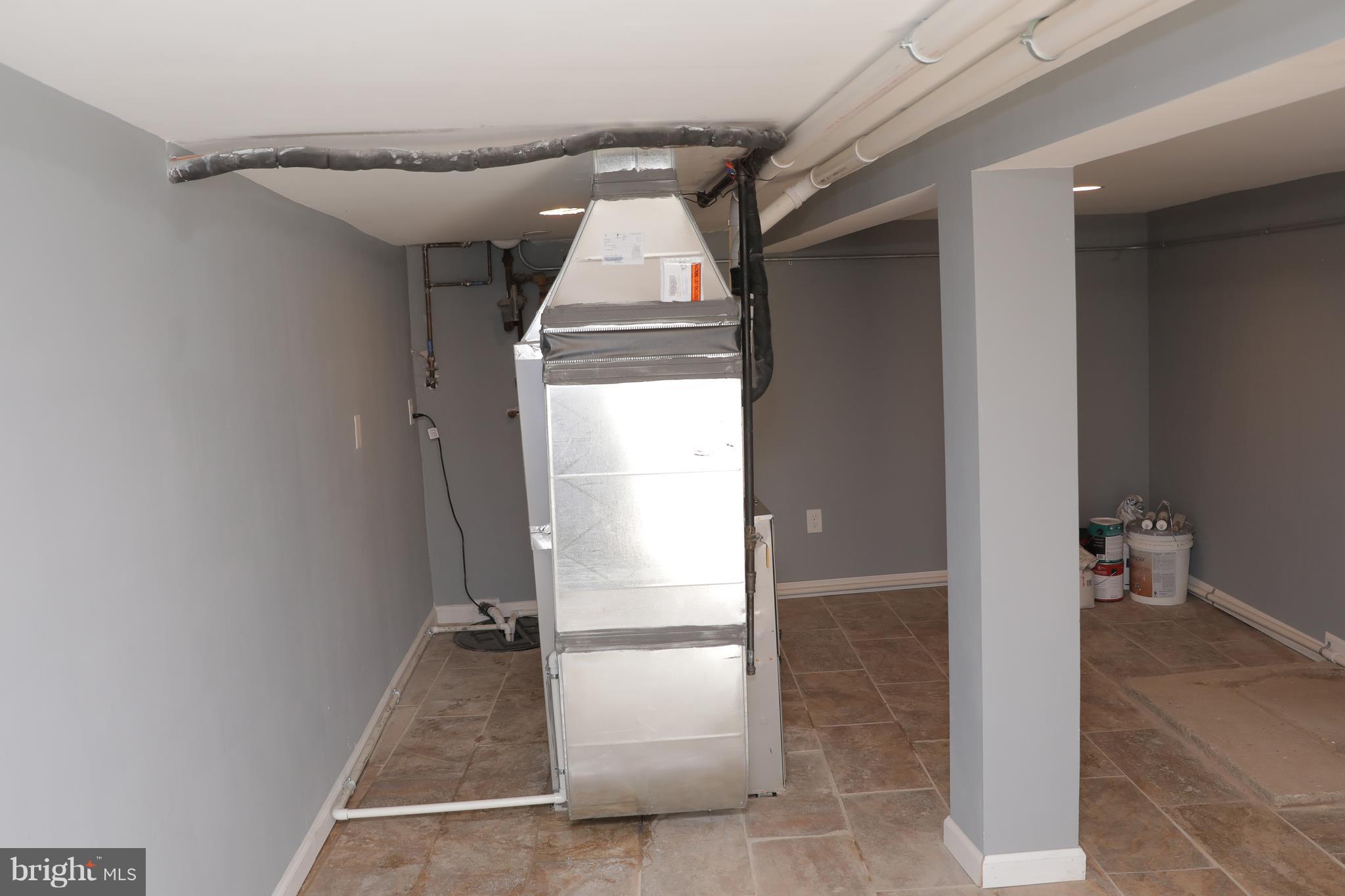 HYATTSVILLE HILLS - Residential