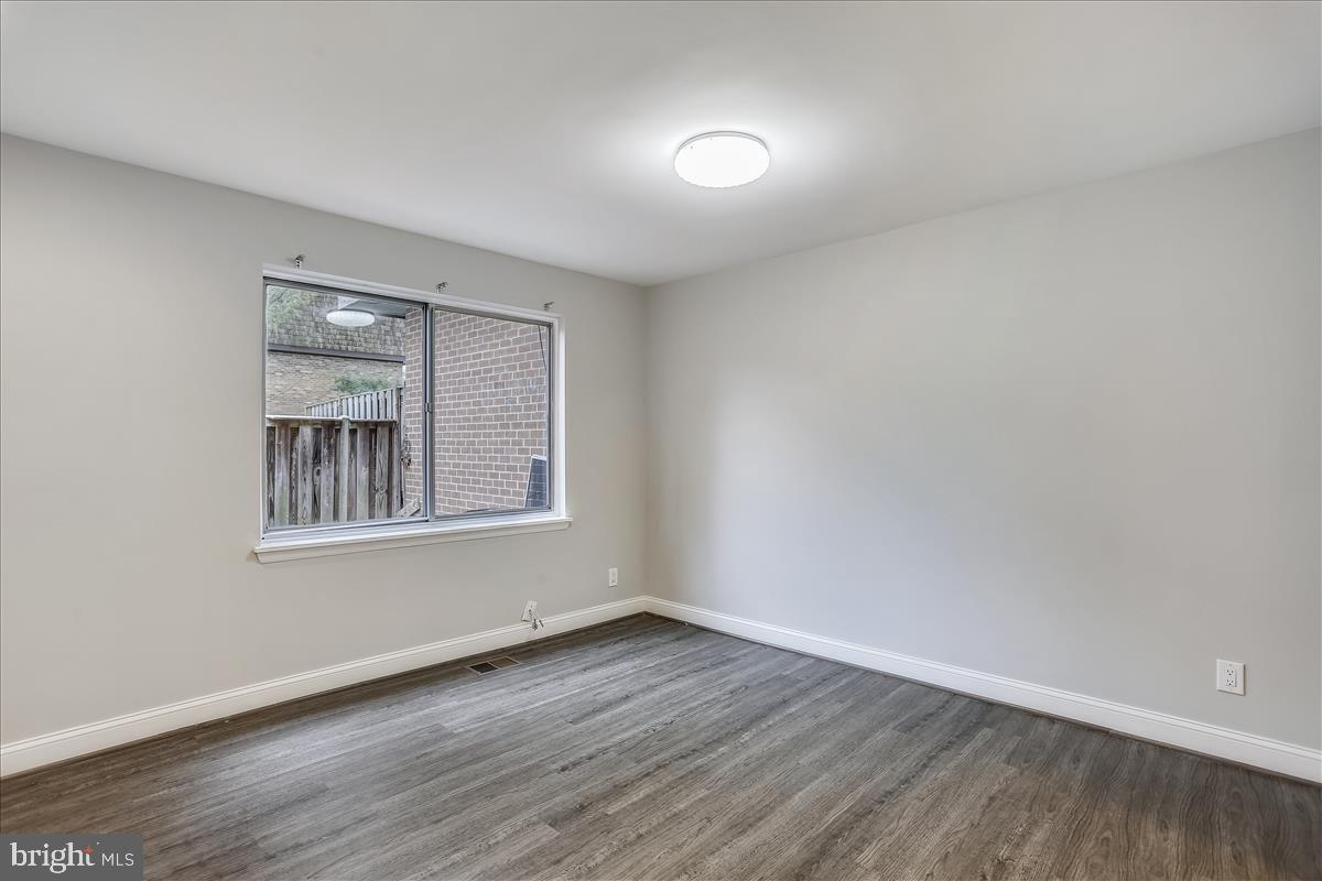 BRIGHTON EAST - Residential