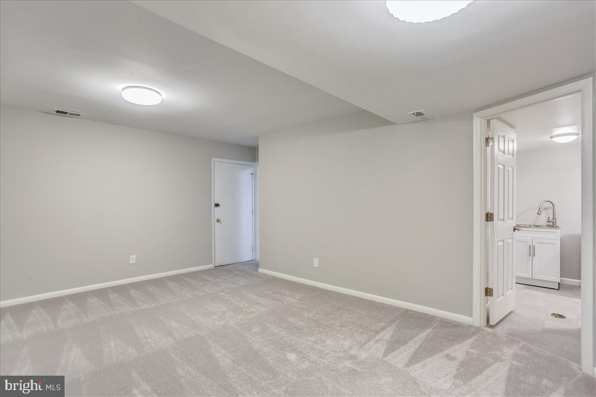 BRIGHTON EAST - Residential