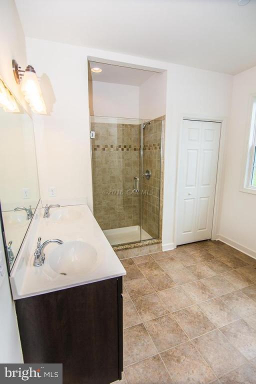 HUNT CLUB SOUTH - Residential