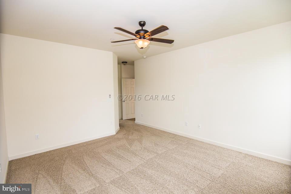 HUNT CLUB SOUTH - Residential