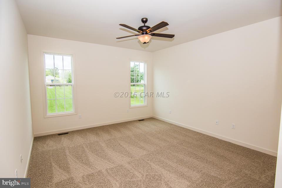 HUNT CLUB SOUTH - Residential