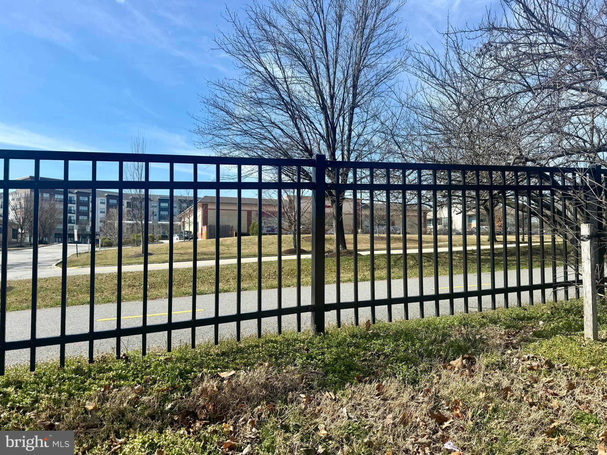 VILLAGE OF WILDE LAKE - Residential