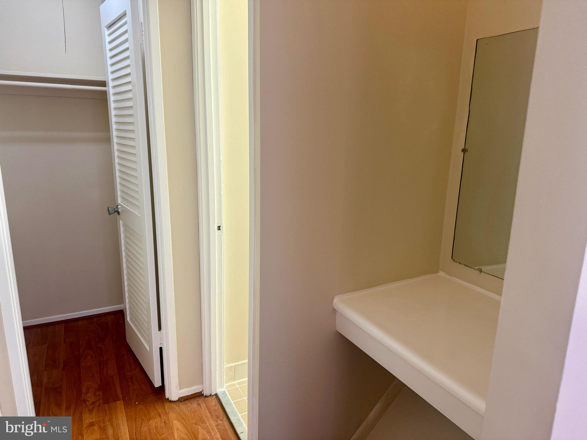 VILLAGE OF WILDE LAKE - Residential