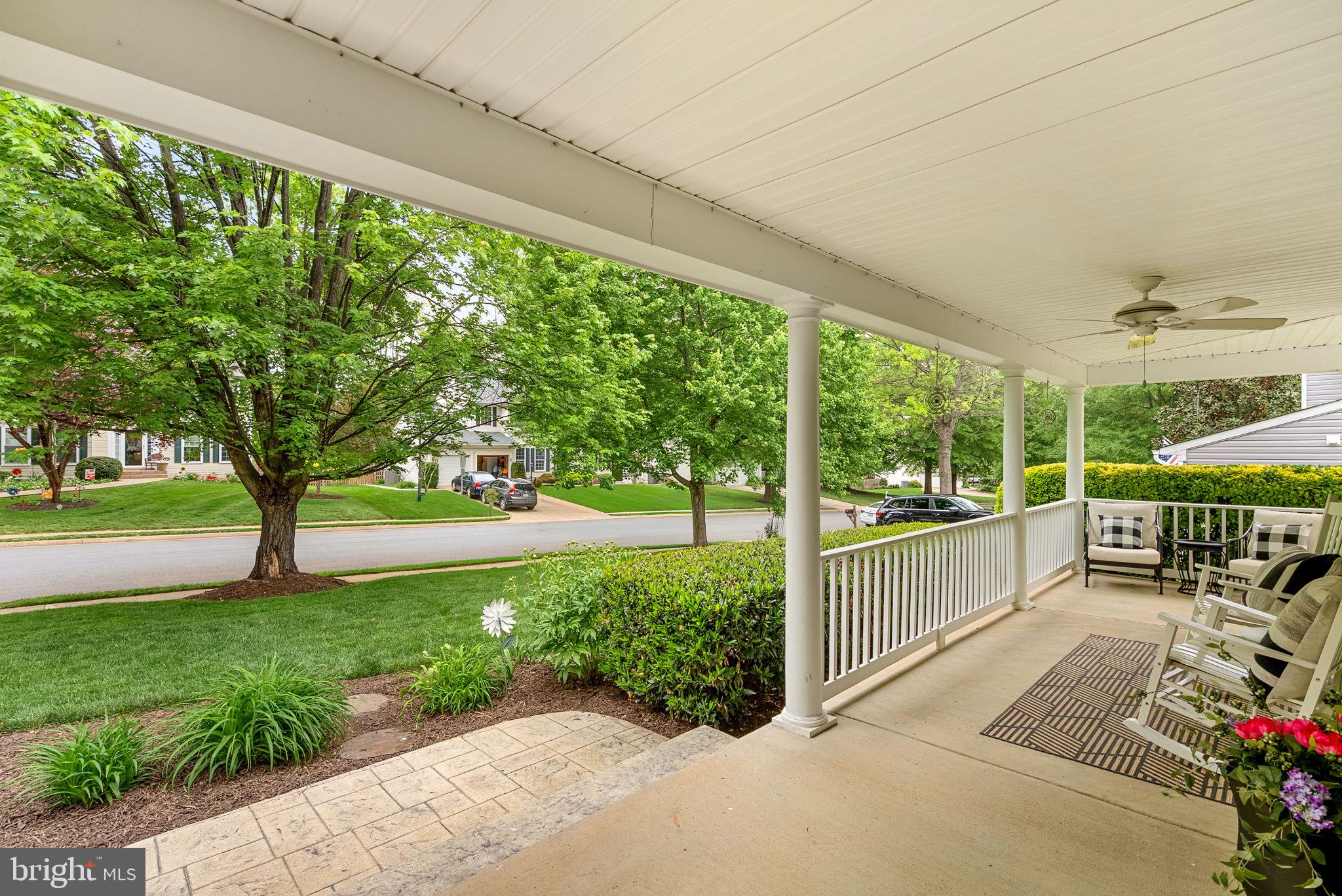 312 LOCUST GROVE DRIVE