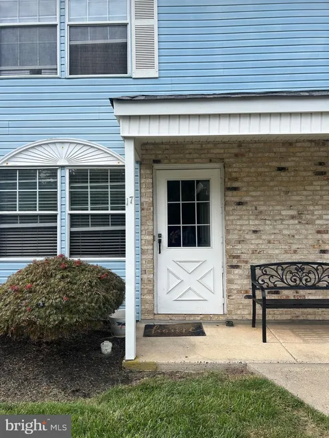 82 Cliffwood Avenue Unit C17, Cliffwood, NJ 07721 - #: NJMM2004088