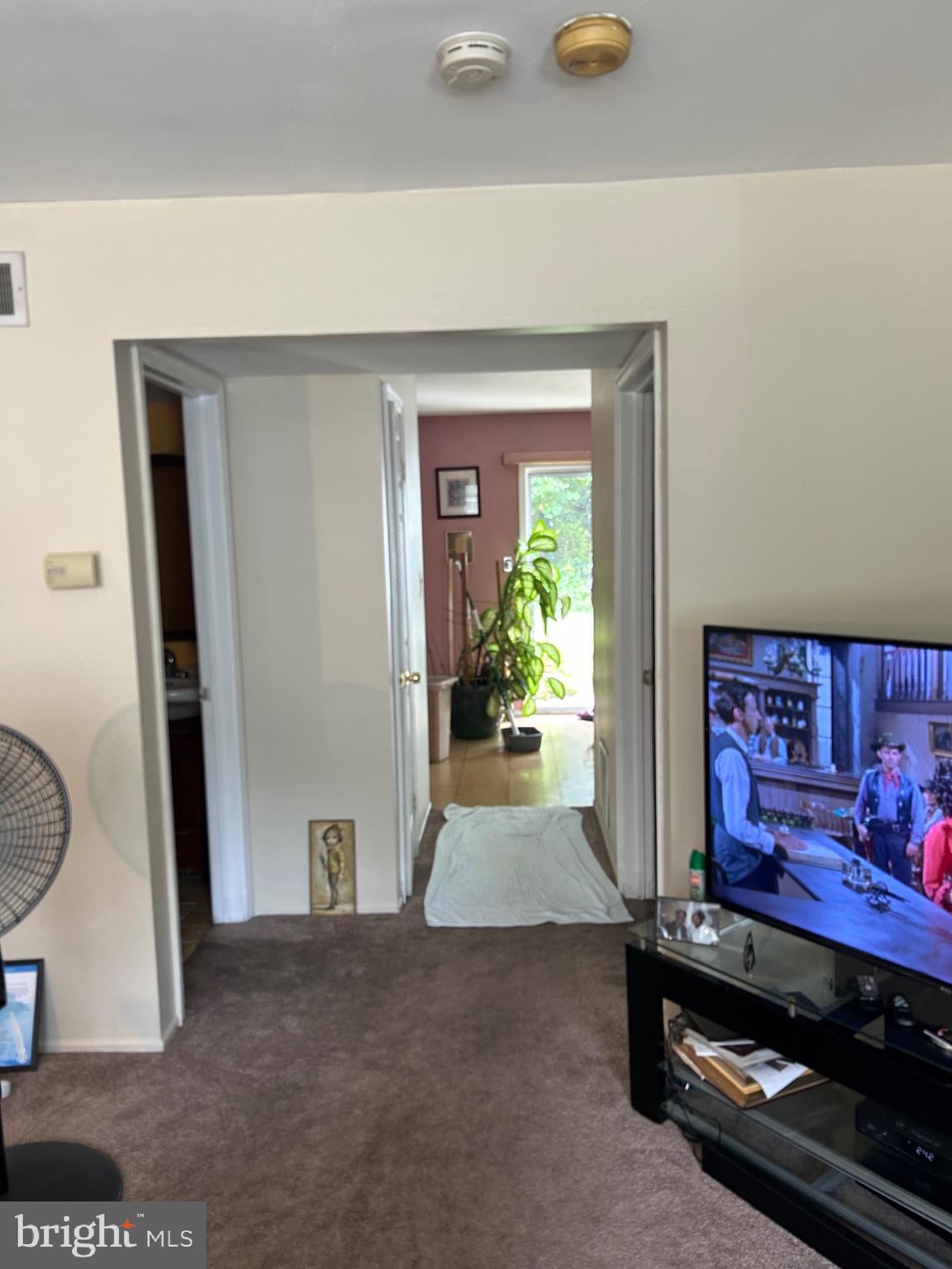 82 CLIFFWOOD AVENUE C17