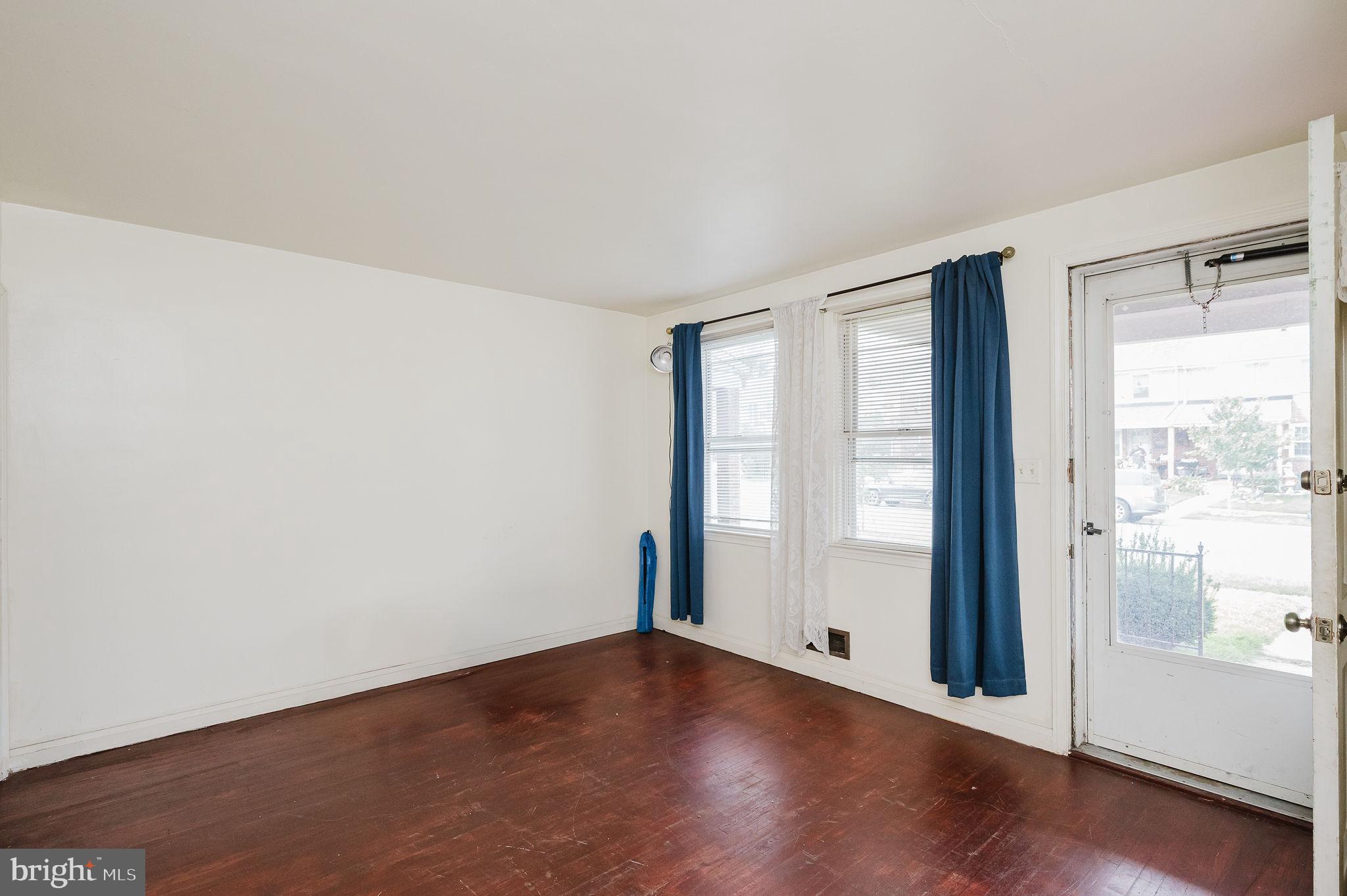 EASTWOOD - Residential