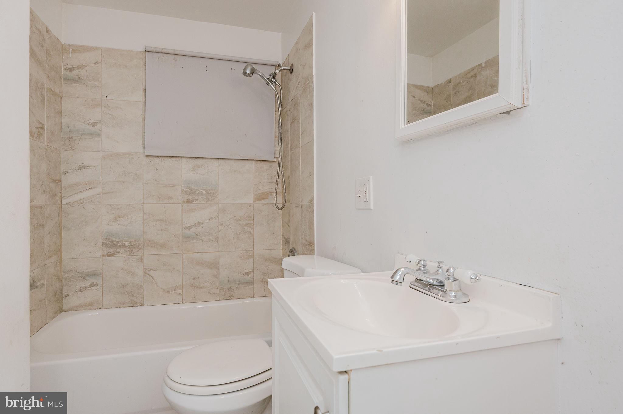 EASTWOOD - Residential