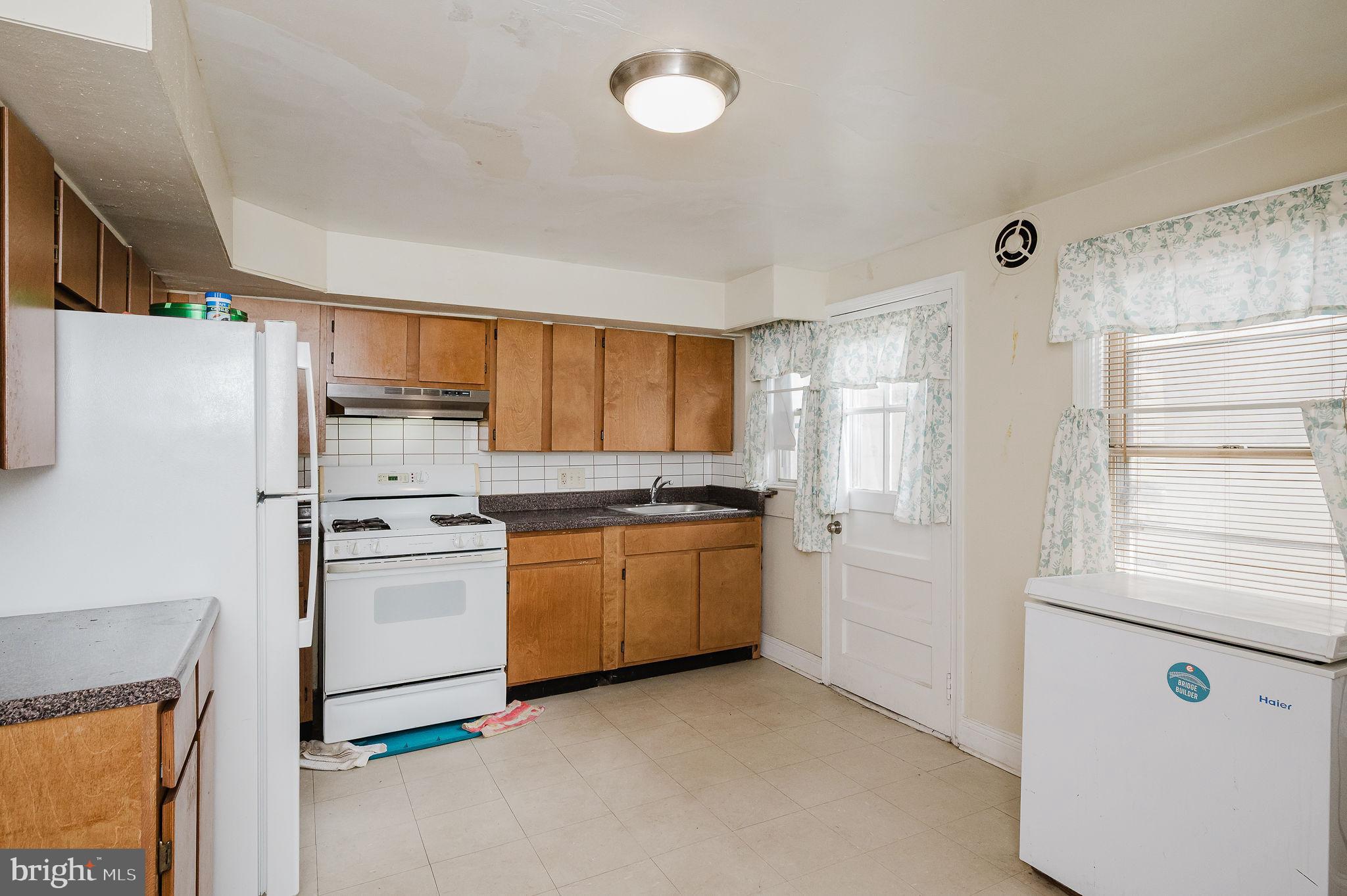 EASTWOOD - Residential