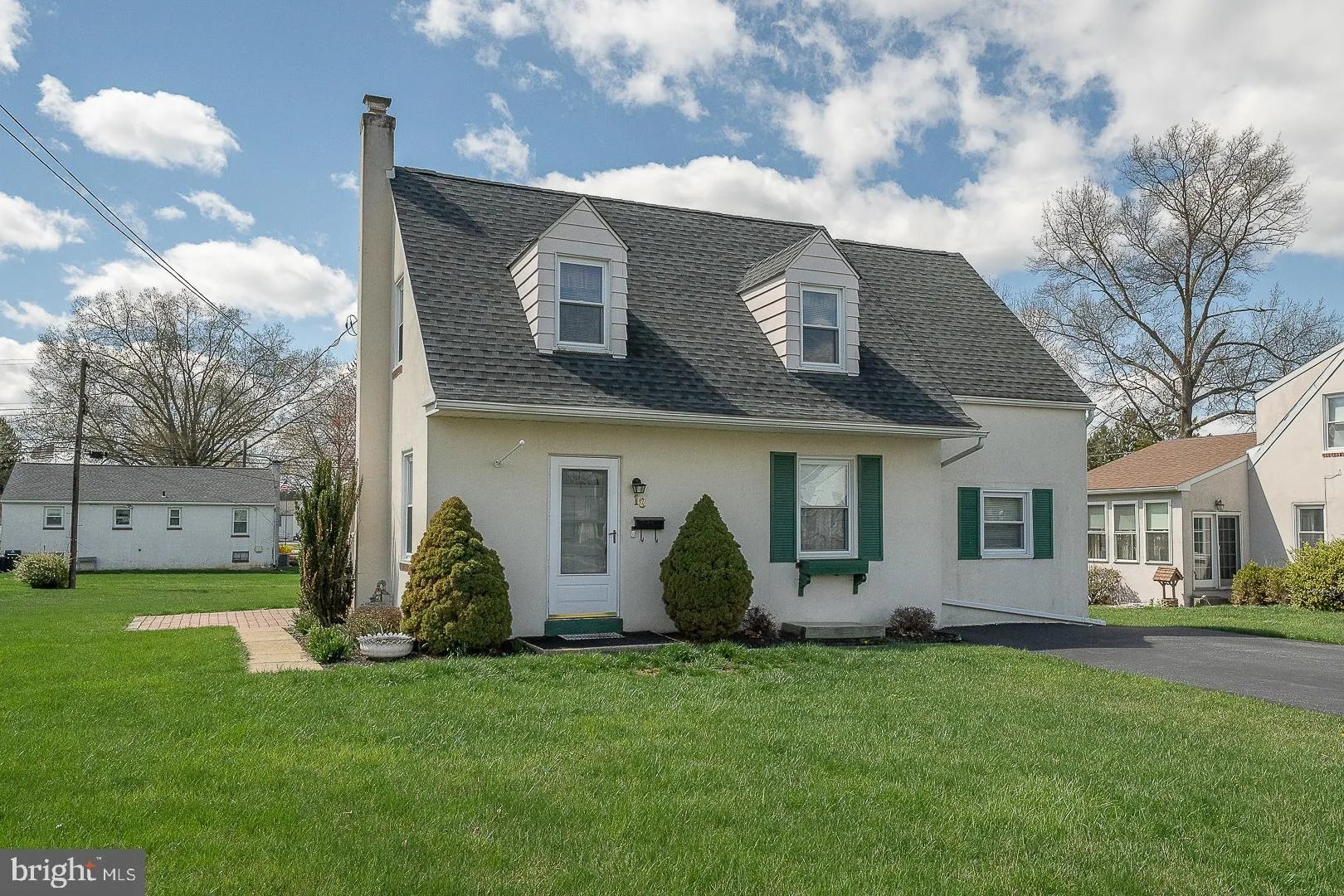 Downingtown, Pennsylvania 19335, United States, 4 Bedrooms Bedrooms, ,2 BathroomsBathrooms,Residential,Active,97498