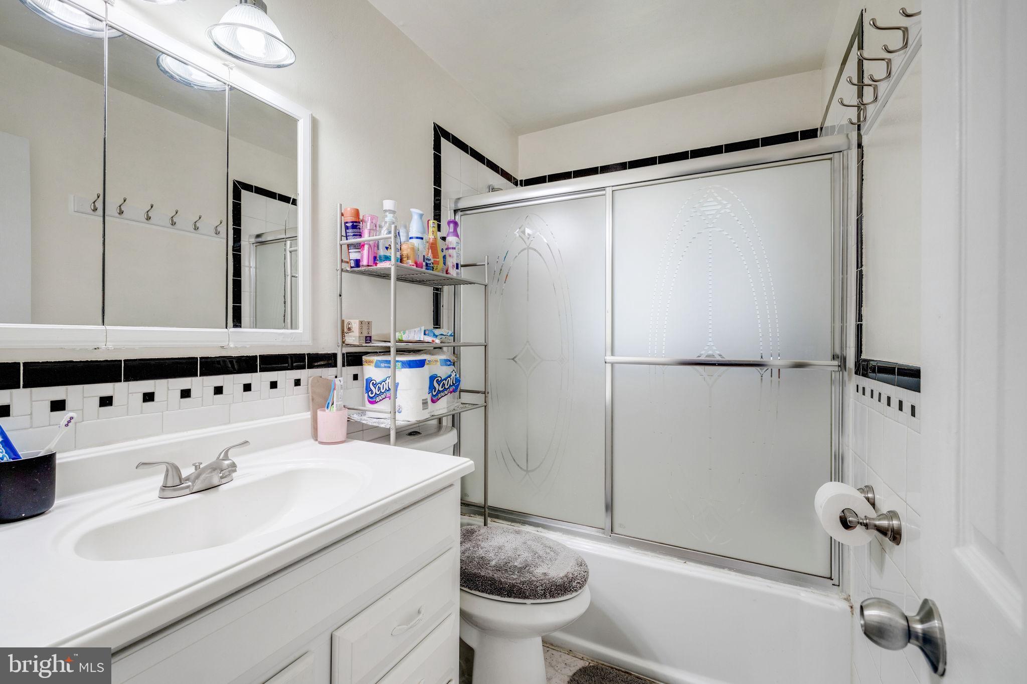 GOOD LUCK HEIGHTS - Residential