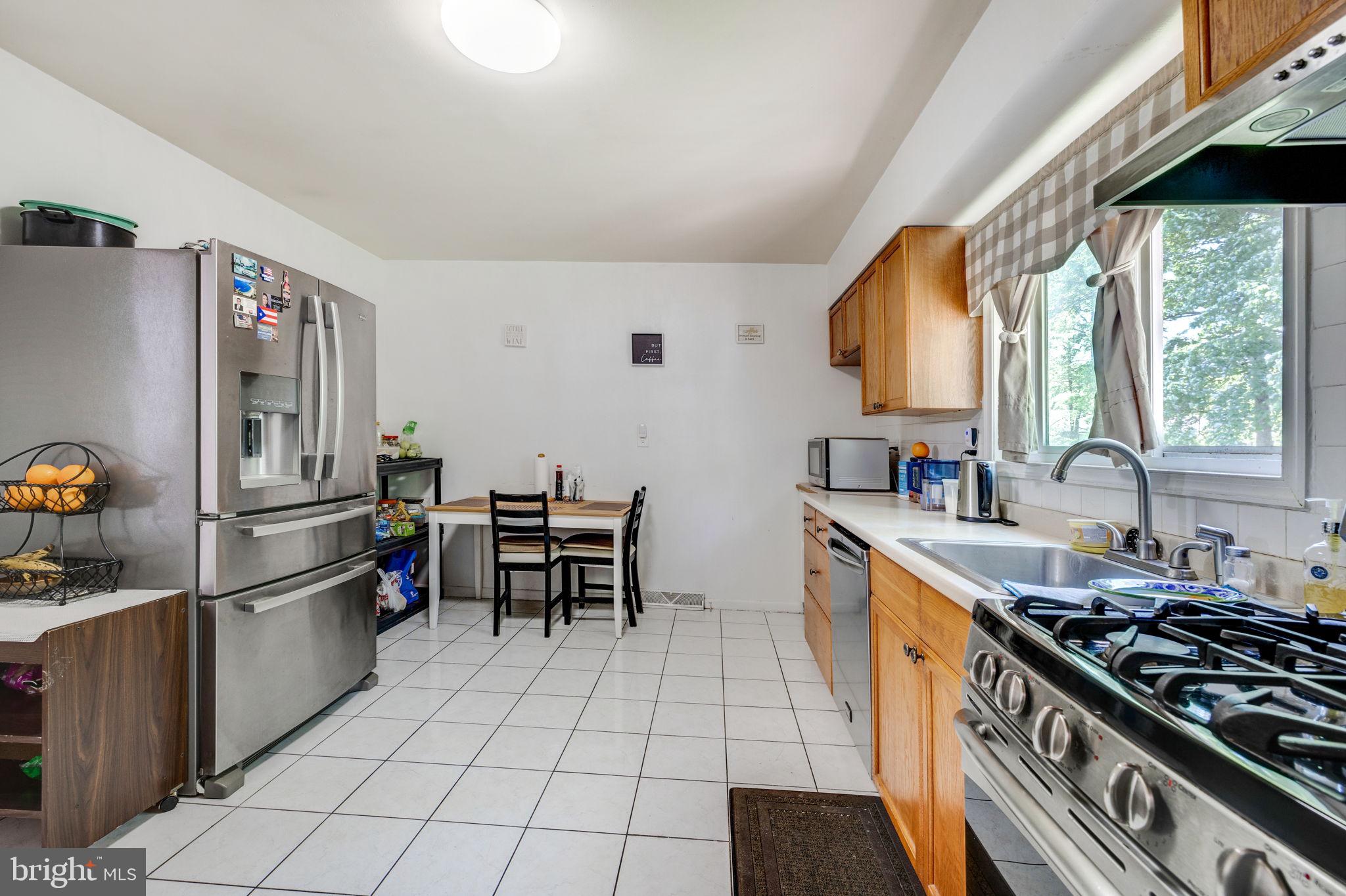 GOOD LUCK HEIGHTS - Residential