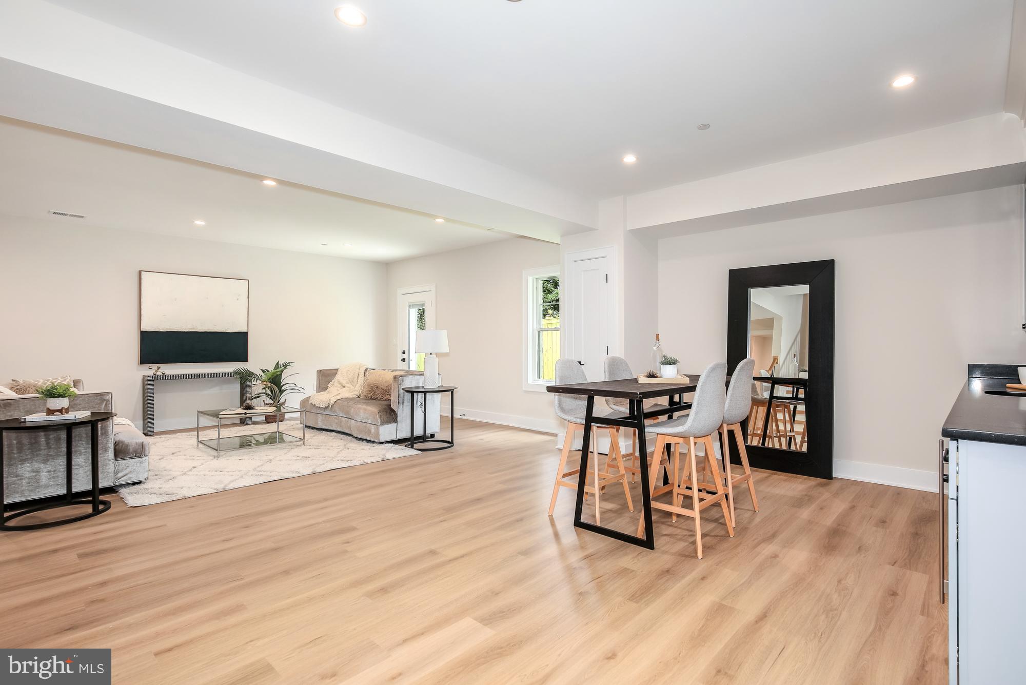 ROCK CREEK FOREST - Residential