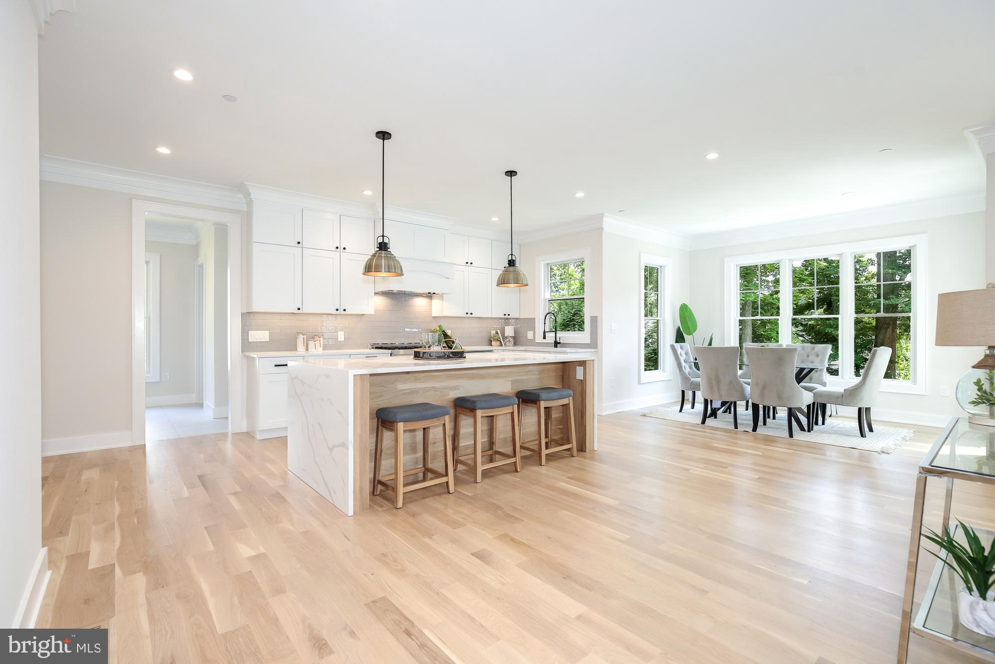 ROCK CREEK FOREST - Residential