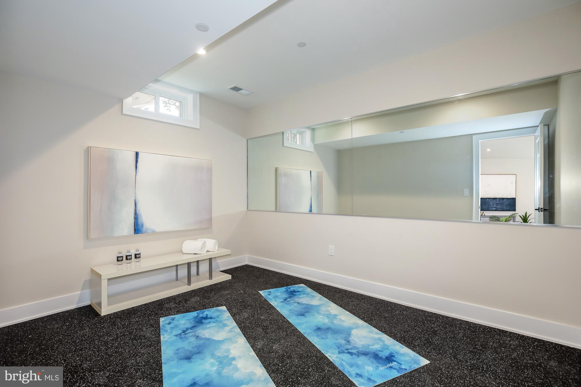 ROCK CREEK FOREST - Residential