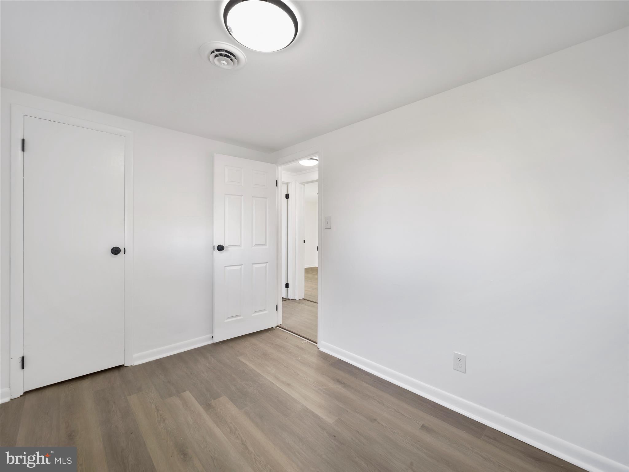 HAGERSTOWN - Residential