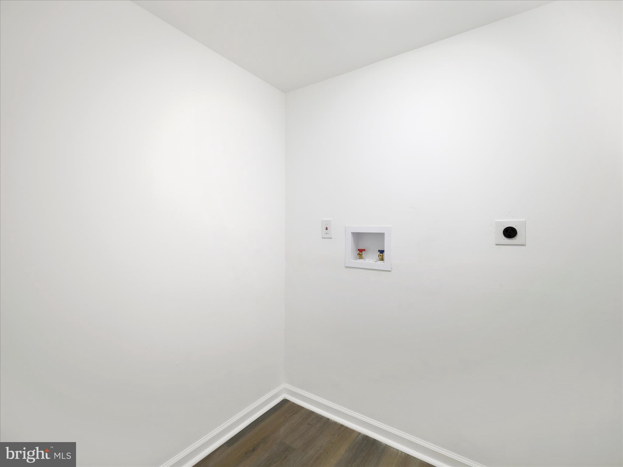 HAGERSTOWN - Residential