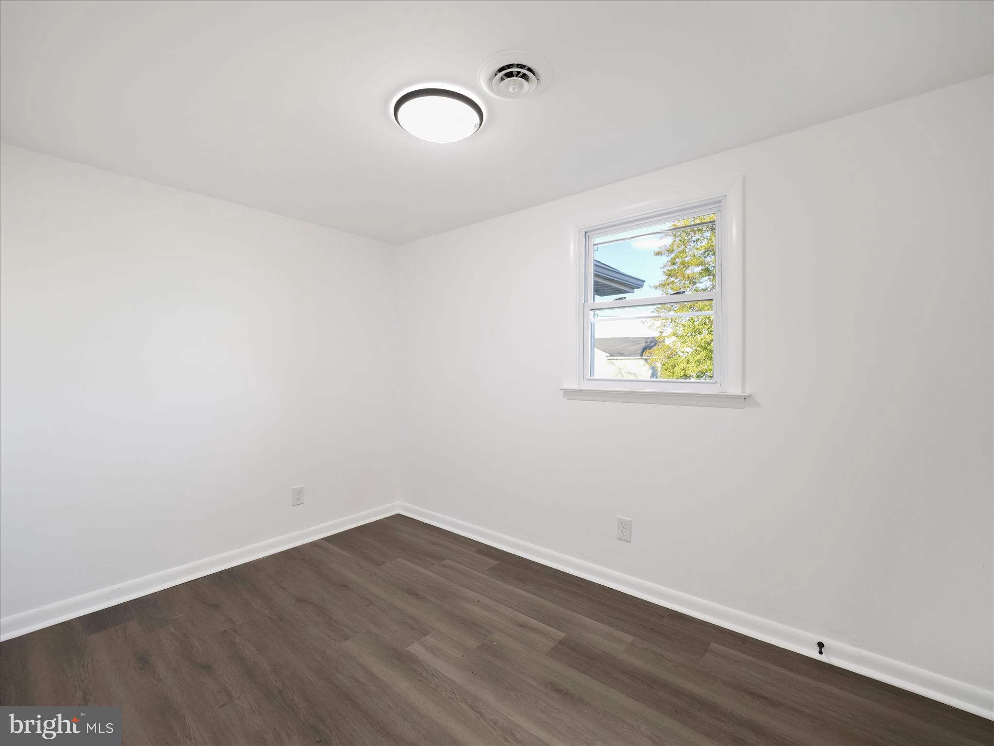 HAGERSTOWN - Residential