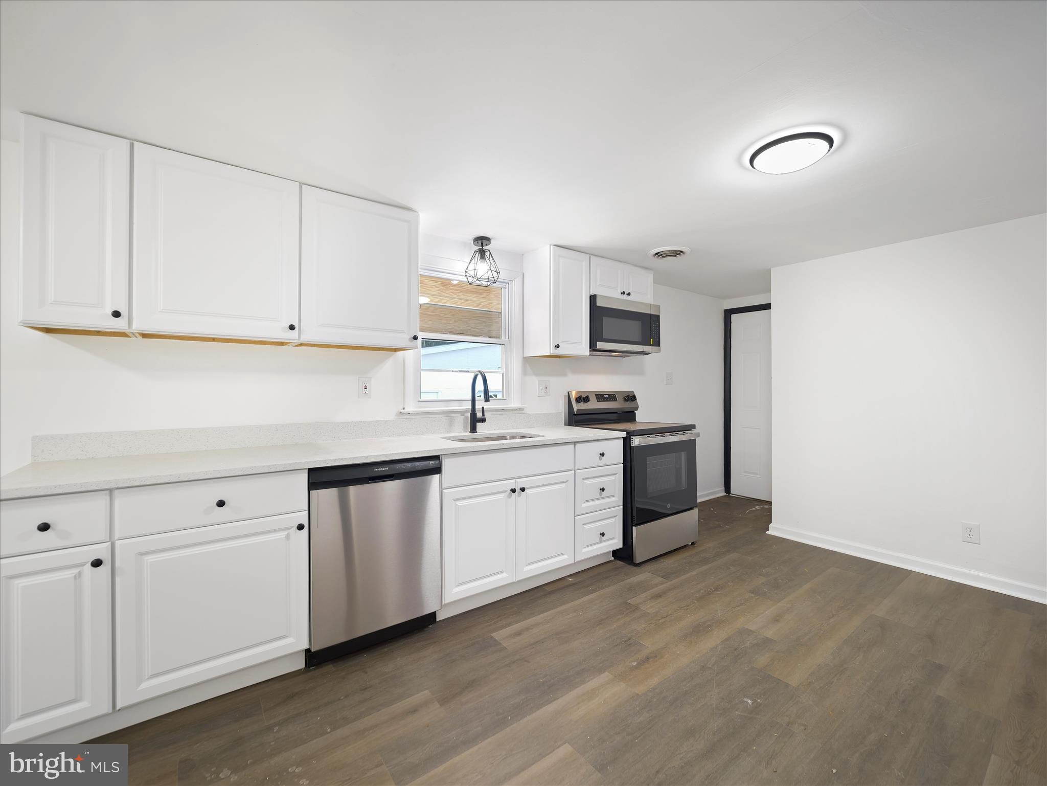 HAGERSTOWN - Residential