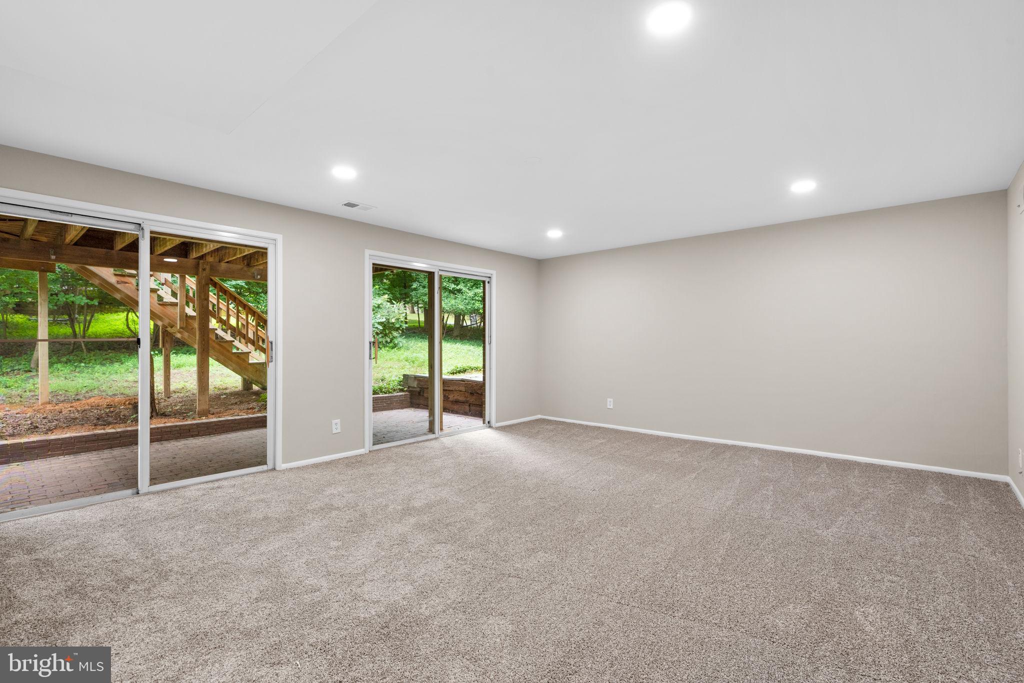 NEW MARK COMMONS - Residential